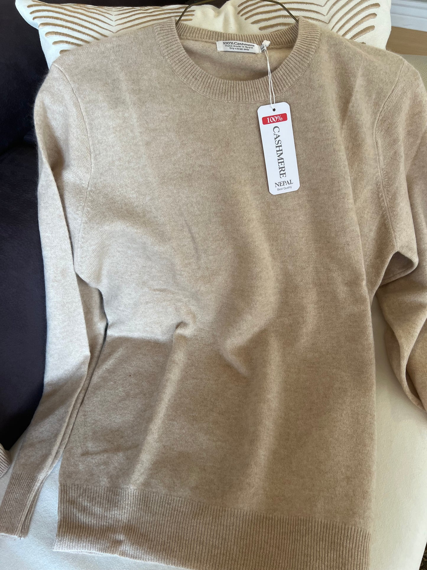 Beige Cashmere sweater with round neck